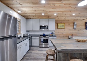 Camelback Cabin 8 Poconos