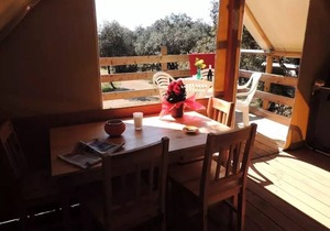 Campsite Domaine de Gajan* - Canvas Bungalow 3 Rooms 4 People