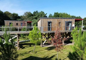 Campsite maeva Respire Domaine de Kervallon * - Chalet Comfort Premium 3 Rooms 5 People + TV