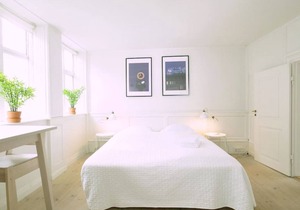 Canal 5 Central Apartment