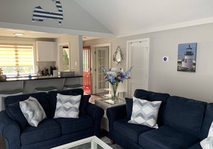 Cape Gem in New Seabury resort & near the beach.