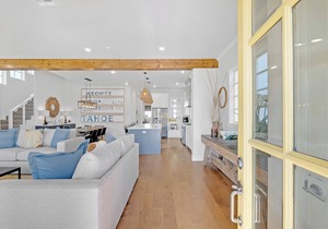 Carlton Landing! Come enjoy Okla Home