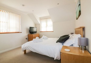 Carpe Diem, CRANTOCK