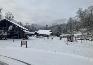 Carr's Northside Hotel and Cottages