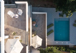 Casa Dubi. Kvarner 02 - Modest summer retreat with pool