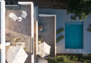 Casa Dubi. Kvarner 03 - Modest summer retreat with pool