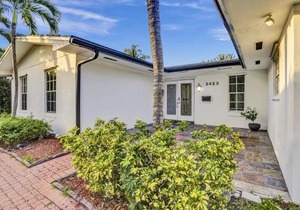 Casa Ria Luxury House & Private Pool Near Aventura Mall