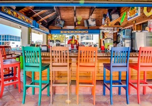 Castle M16 Ocean/Pool view, balcony, gym. tennis, & free valet parking!