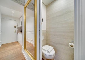 Central Historical Studio by Architect - Louvre