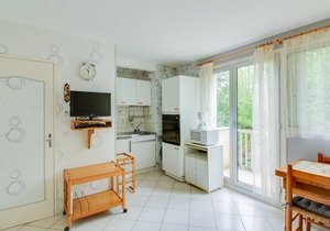 Central Studio for 4 with Parking, Near Ski Lift & Thermal Center