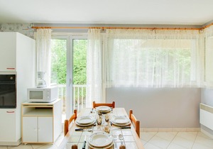 Central Studio for 4 with Parking, Near Ski Lift & Thermal Center