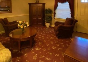 Centrally located to Downtown and Old Bennington