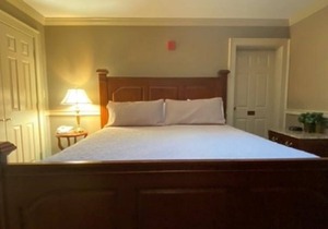 Centrally located to Downtown and Old Bennington