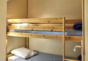 Chalet 2 chambres avec terrasse dans les Monts de la Madeleine - FR-1-496-245