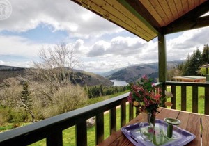 Chalet au cœur des Monts de la Madeleine avec terrasse et animaux acceptés - FR-1-496-240
