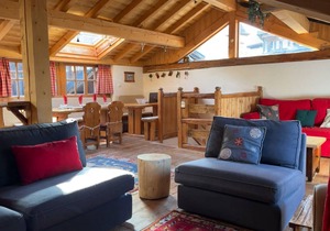 Chalet MONTELAGO * in Courchevel le Praz - Full of Character
