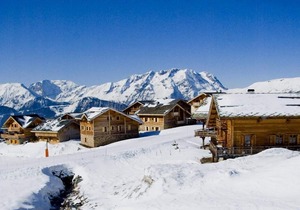 Chalet, terrace, balcony, fireplace or stove, parking, tv, 120-130m², Alpe d'Huez
