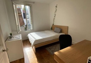 Chambre calme et spacieuse, proche de Paris