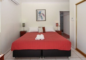 Champagne Apartment 1