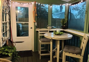 Charming 2/2 Cottage/Golf Cart/Fantastic Location!