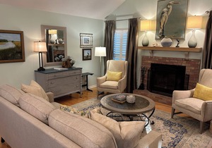 Charming 2/2 Cottage/Golf Cart/Fantastic Location!
