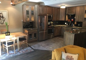 Charming 2 Bdrm Condo, Peaceful Setting on Bus Line/Vail #011008