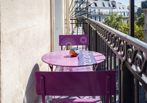 Charming flat with balcony near Parc Monceau for 4