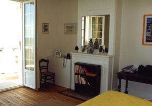 Charming villa on the seafront