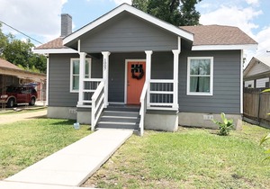 Charming Newly Renovated Downtown Home