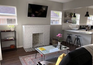 Charming Newly Renovated Downtown Home