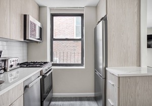 Charming North End 2BR on Salem Street by Blueground