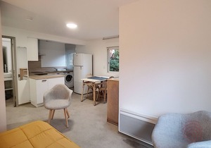 Charming Renovated Studio with Terrace Near Thermal Baths, Town Center, and Nature Trails