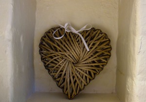 Charming, secluded, characterful cottage in the heart of Lechlade