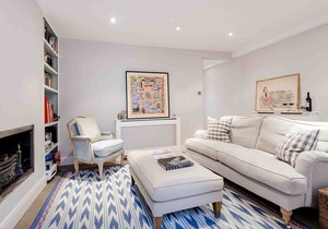 Charming Shepherds Bush Apartment