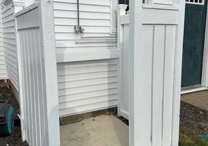 Charming, Spacious Remodeled Pine Point Beach House Steps to the Sandy Beach