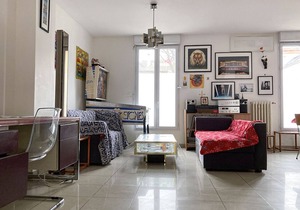 Charming town house very close to Paris.