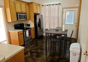 Chateau 18, spacious townhouse in Tickfaw, LA
