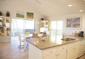 Chateau Blanc Beautiful Captiva Beachfront Home Pet friendly ,