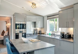 Chatsworth Superior Pet Friendly