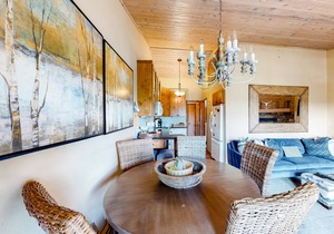 Chic condo with private space on the beach, pool, hot tub & sauna