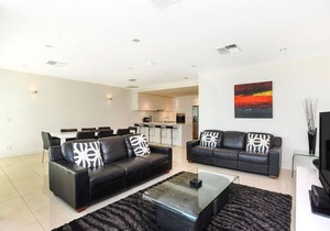 Chic Penthouse Apartment with Sea Views