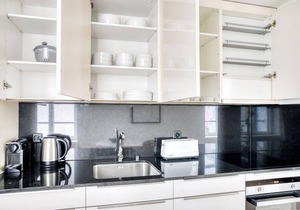 Chic Wiedikon 2.0 Room w/Storage & W/D, 3 min to Market, by Blueground