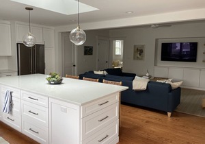 Classic Spring Laker-Close to Town and Beach