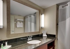 Close to Disney! Great Family Suite for 6 Guests, Pools & Free Shuttle