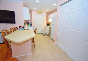 Club Ocean Villas II 182B-Bayside 120th St, WIFI, W/D, AC