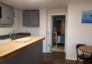Coastal fishing and duck hunting getaway one bedroom