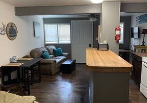 Coastal fishing and duck hunting getaway one bedroom