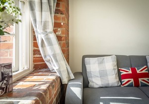 Cocoa Suites 35 - sleeps 3 guests in studio apartment