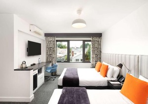 Comfort Hotel East Melbourne