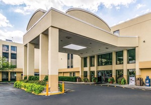 Comfort Inn Convention Center - Chicago O'hare Airport